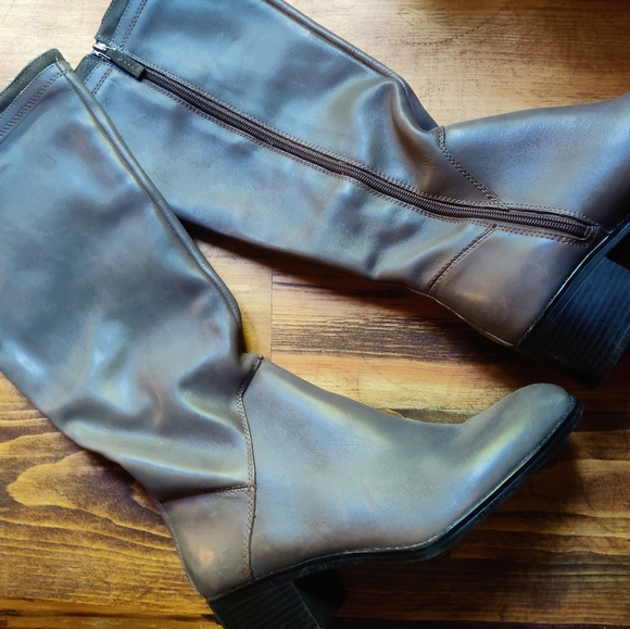 Franco Sarto Boots, size 10, Grey - Picture 1 of 3